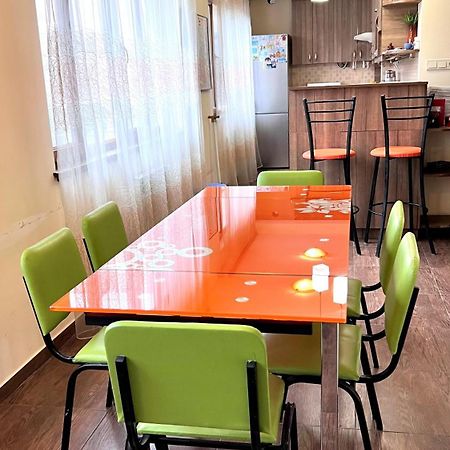 Vernisaj Apt At Republic Square & Ruben Tours Erivan Dış mekan fotoğraf