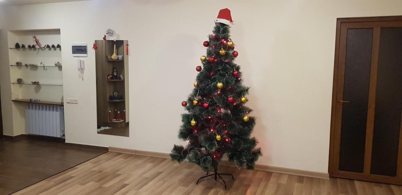 Vernisaj Apt At Republic Square & Ruben Tours Erivan Dış mekan fotoğraf