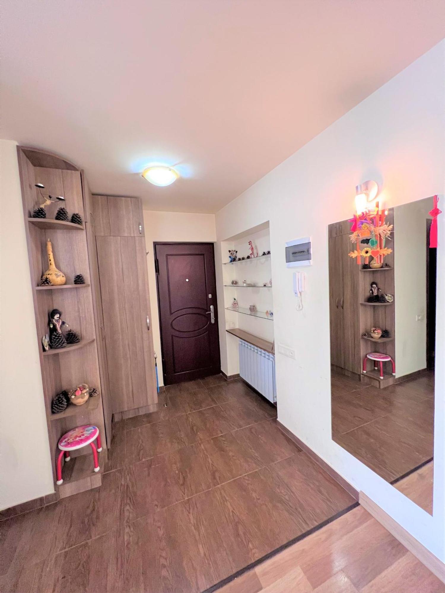 Vernisaj Apt At Republic Square & Ruben Tours Erivan Dış mekan fotoğraf